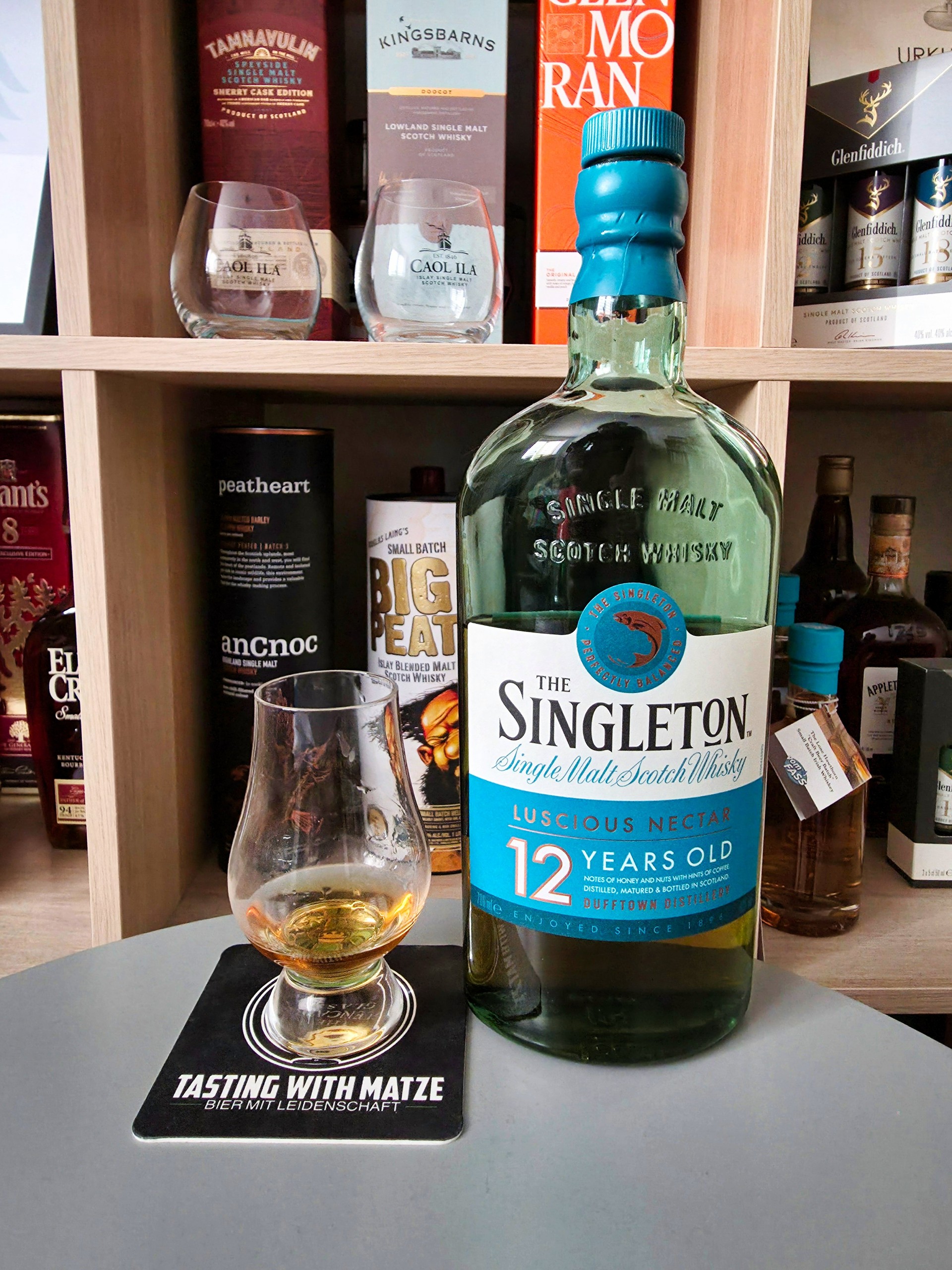 Singleton of Dufftown 12 Jahre Flasche und Tasting Glas