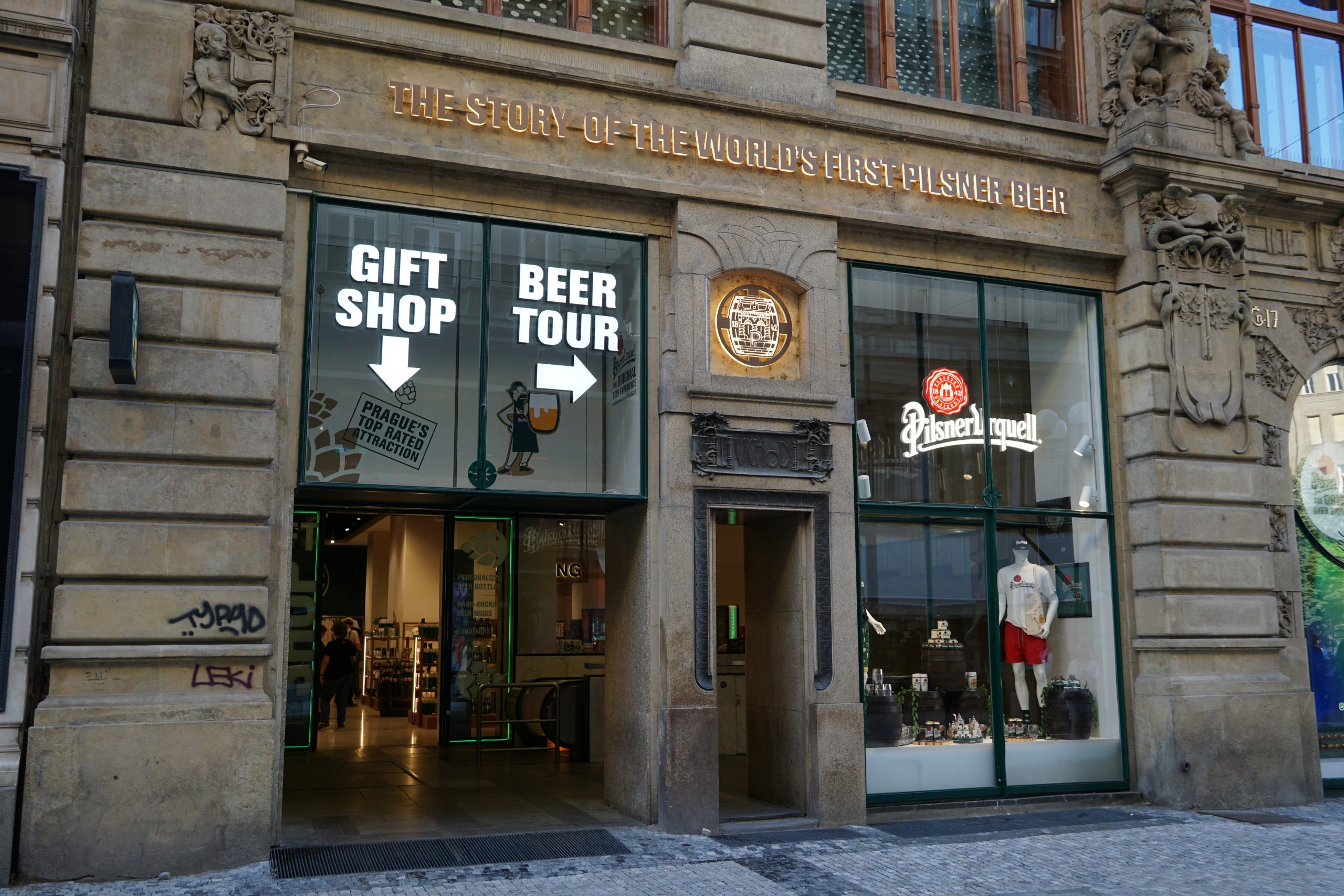 Pilsner Urquell Experience in Prag von außen, Gebäude am Wenzelsplatz